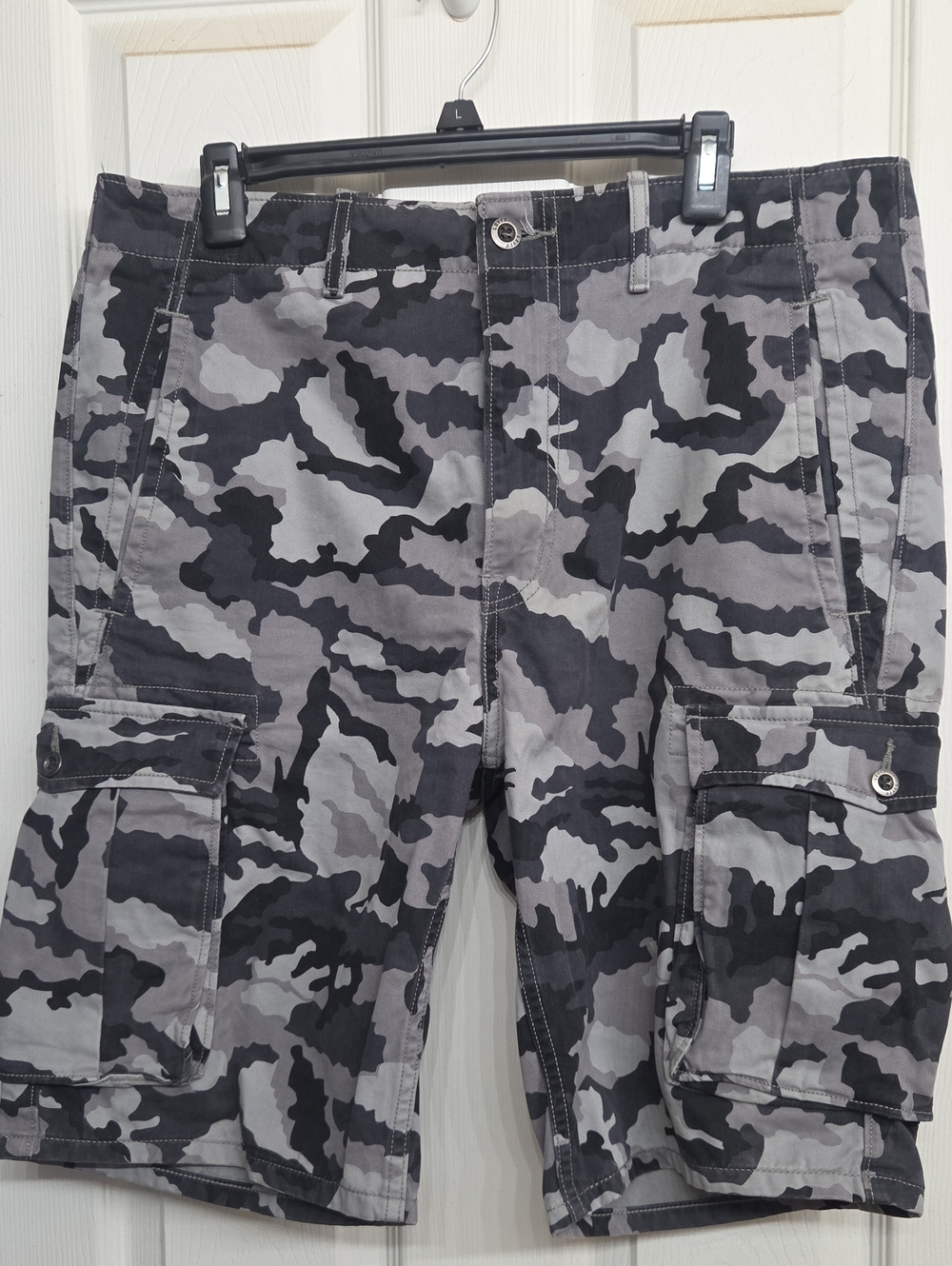 Levi's Men's Cargo Shorts - Gray/black Camo